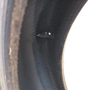 Kısa Sürede Yırtılan Lastik Ve Garanti Mağduriyeti