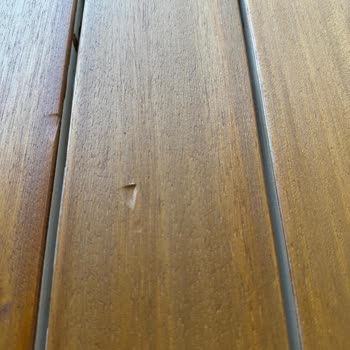 Loque Luxury Bahçe Takımım Ezik Ve Boya Atması İle Ayıplı Olarak Tarafıma Teslim Edilmiştir