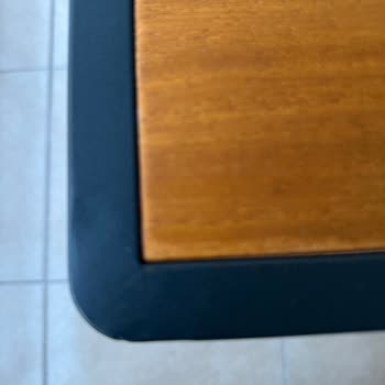 Loque Luxury Bahçe Takımım Ezik Ve Boya Atması İle Ayıplı Olarak Tarafıma Teslim Edilmiştir