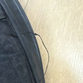 Calvin Klein Ayakkabıda Kısa Sürede Dikiş Atması Ve Renk Solması Yaşadım