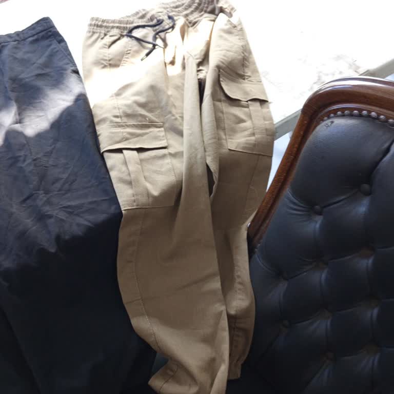 Pantolon Dükkanı Farklı Bir Pantolon Gönderildi