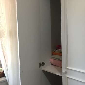 Aynalı Gardırop Kapakları Düştü, Raflar Çatladı: Parça Değişimi Talebim Var