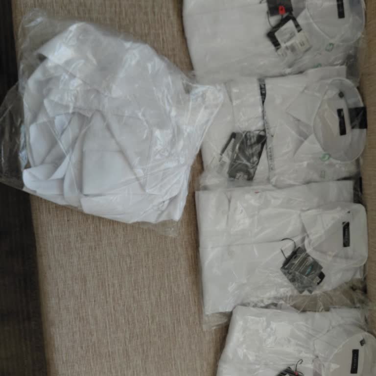 Boyner'den Aldığım Gömlek Özensiz Paketlemeyle Teslim Edildi