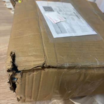 Kargomun Kutusu Yırtık Geldi Ürünlerim Zarar Görebilirdi