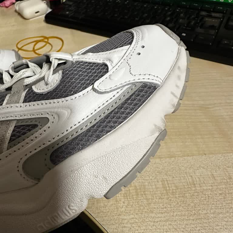 Yalı Spor Farklı Numara ve Kirli Ayakkabı Gönderildi Müşteri Hizmetleri Çözüm Sunmadı