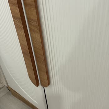 Bir Yıldır Çözülmeyen Gardırop Sorunu Ve Servis İlgisizliği