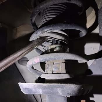 Otorapor Ekspertiz Sonrası Tespit Edilemeyen Amortisör Arızası Mağduriyeti!