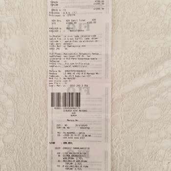 Kız Çocuk Ayakkabısı 5 Günde Deforme Oldu, Mağaza İlgisiz Kaldı