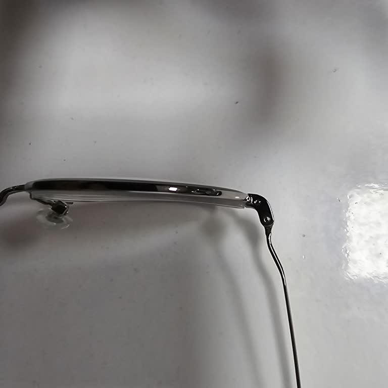 Yanlış Cam Seçimi Ve İlgisiz Mağaza Personeli Mağduriyeti