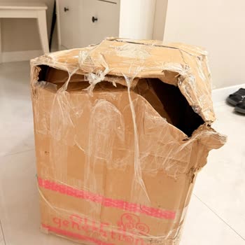 Yurtiçi Kargo Gönderim Parçalanmış Ve Ürünlerim Kırılmış Olarak Teslim Edildi