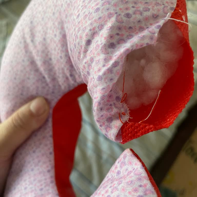 Yeni Alınan Oyun Halısında 1 Günde Sökülme Sorunu