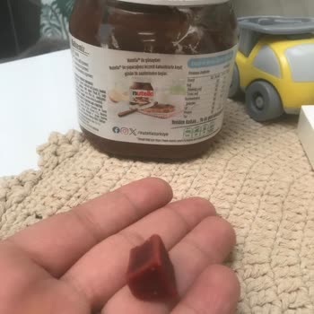 Nutella Kavanozundan Plastik Parça Çıktı, Endişelendim Ve Mağdur Oldum
