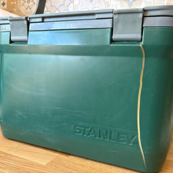 Stanley Outdoor Soğutucu Çantanın Çatlaması Ve Garanti Mağduriyeti