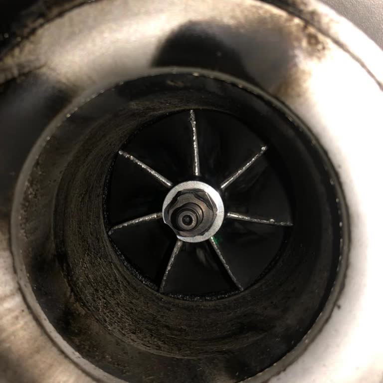 Garanti Kapsamındaki Arızada Ford'dan Çözüm Ve Destek Bekliyorum