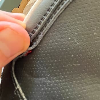 Aldığım Spor Ayakkabıda Üretim Hatası Ve Sorunun Çözülmemesi