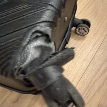 Uçuş Sonrası Valizimin Tekeri Kırıldı Mağduriyetim Giderilmiyor