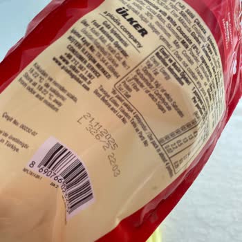 Aldığım Ülker Napoliten Çikolatalar Bozuk Ve Dağılmış Çıktı