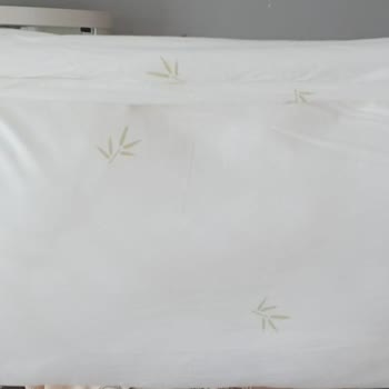 Kısa Sürede Deforme Olan Yastıklar Ve Yetersiz Müşteri Hizmeti