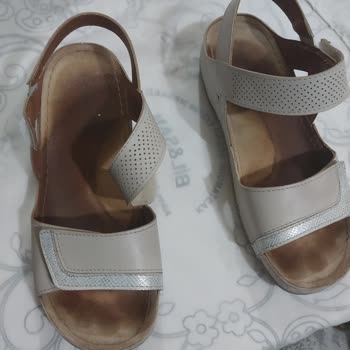 Yeni Alınan Terliğin Tabanı Hemen Karardı, Çözüm Sunulmadı