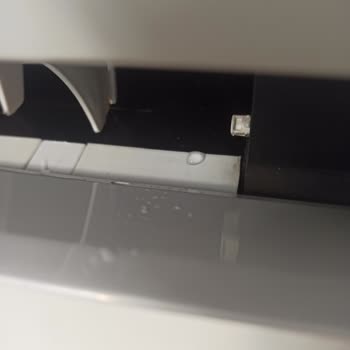 Request for Refund or Replacement for a Defective Vestel Inverter Air Conditioner