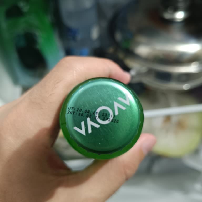 Aldığım Sodada Kimyasal Tat Ve Marketten Geri Dönüş Alamadım