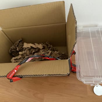 Eksik Gönderilen Ayakkabı Kutuları Ve İletişim Sorunu