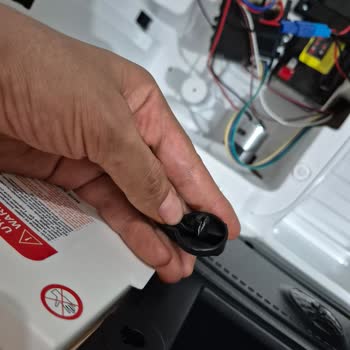 Yanlış Ve Hasarlı Ürün Doğum Günü İçin Sipariş Ettiğim Akülü Araba Yerine Geldi