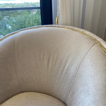 Kısa Sürede Deforme Olan Koltuk Takımı Ve İlgisiz Servis Nedeniyle Mağduriyet