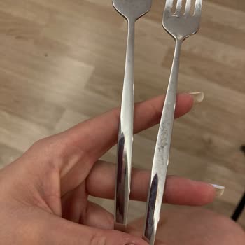 Karaca Çatal Kaşık Setinde Erken Paslanma Ve Küflenme Şoku