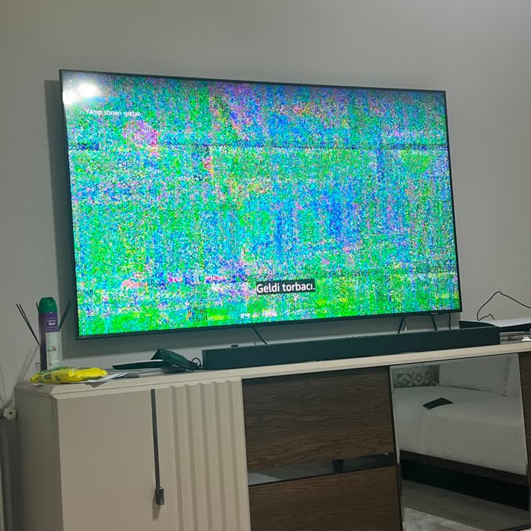 Yeni Aldığım Televizyonda Tekrarlayan Donma Ve Görüntü Sorunları
