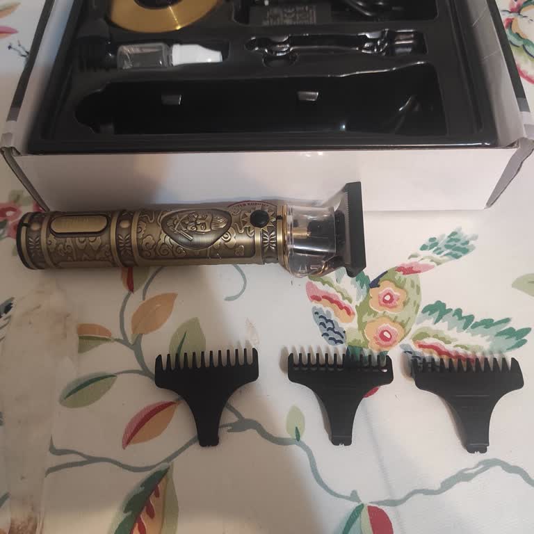 İlk Kullanımda Aşırı Isınan Ve Tarakları Uyumsuz Tıraş Makinesi İade Sorunu