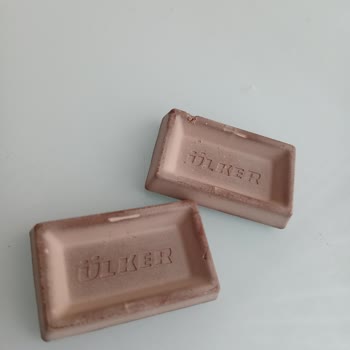 Aldığım Çikolatanın Bayat Görünümü Güvenimi Sarsıyor