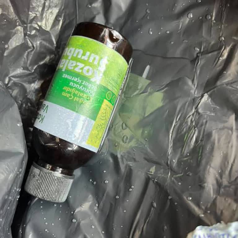 Kozakvakfiresmi.com Kozak Şurubu Ambalajsız Geldi İade Yapılamıyor Kimse Yardımcı Olmuyor