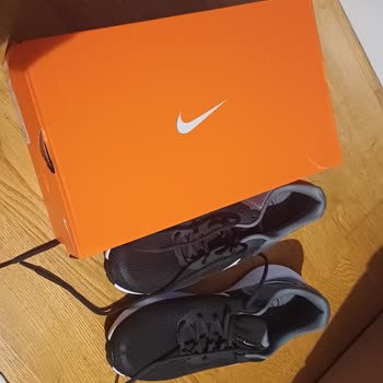 Aldığım Spor Ayakkabı Kutusundan İki Sol Ayak Çıktı İade Talebim Reddedildi