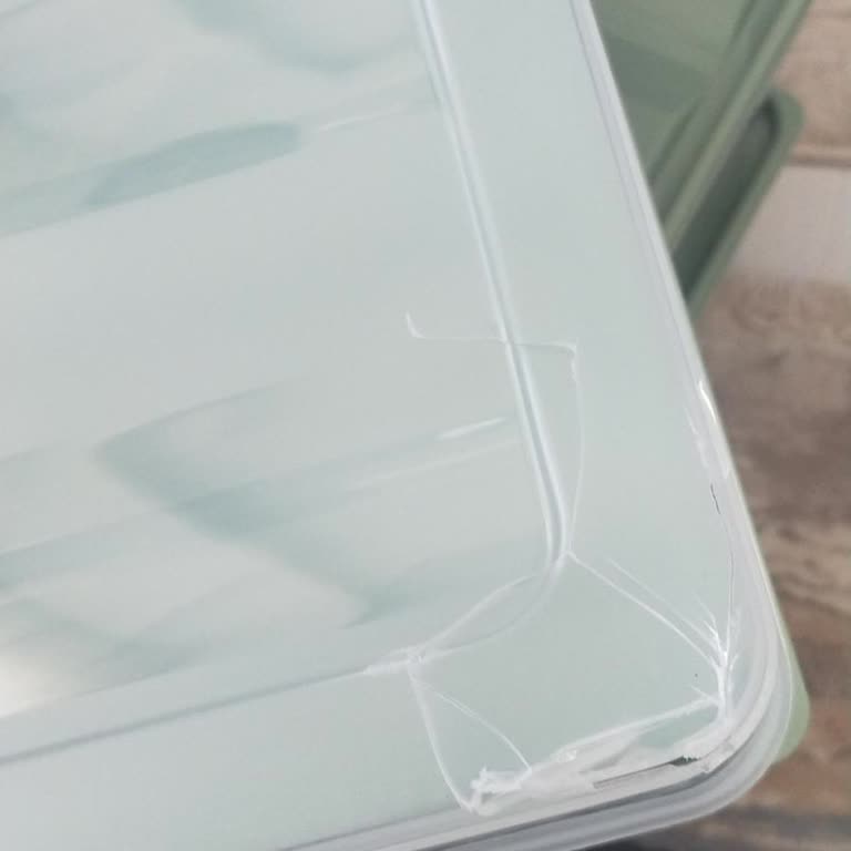 Kırık Ürün Teslimatı Ve Sorunlu Müşteri Hizmeti Deneyimi