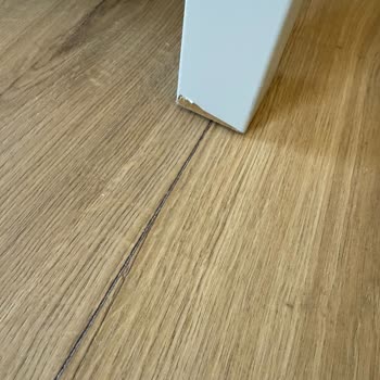 Mobilya Ayaklarında Boya Soyulması Ve Yetersiz Garanti Hizmeti