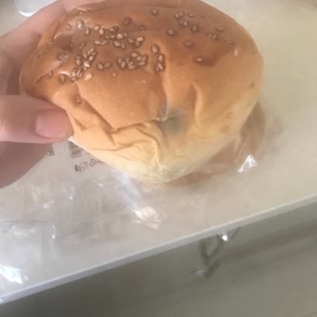 Migros Hemen Siparişimde Küflü Burger Ekmekleri Teslim Edildi Mağduriyet Yaşadım