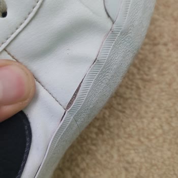 Ayakkabıda Kısa Sürede Deformasyon Ve Yetersiz Mağaza İncelemesi