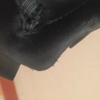 Ayakkabı Tabanında Üretim Hatası Ve Yetersiz Müşteri Hizmeti