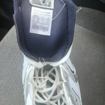 Yanlış Numara Ve Tahrif Edilmiş Ayakkabı Gönderimi, İletişimsizlik Ve İade Talebi