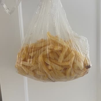 BİMden Alınan Dondurulmuş Patatesin Kötü Kokusu Ve Yaşanan Hayal Kırıklığı