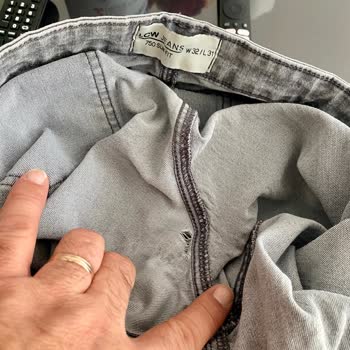 LCW Kot Pantolonlarda Kısa Sürede Erime Sorunu Tekrarlandı