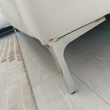 Teslim Edilen Koltukta Yırtık, Leke Ve Kötü Koku Sorunları Çözülmüyor