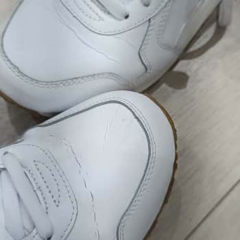 Yeni Alınan Puma Ayakkabının İlk Giyişte Çatlaması Ve Mağazadan Olumsuz Yanıt Alınması