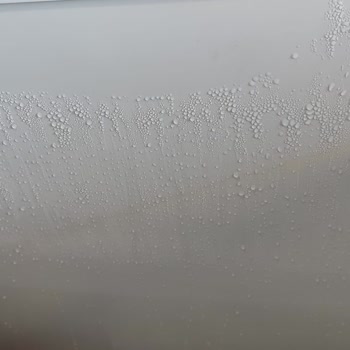 Yeni Aldığım Sandık Tipi Soğutucu Sürekli Su Topluyor Çözüm Sunulmuyor