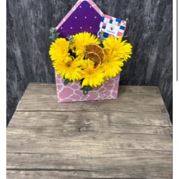 Geç Teslimat, Solmuş Çiçek Ve Yetersiz Müşteri Hizmeti Nedeniyle Mağduriyet