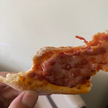 Domino's Pizza Siparişimde Hijyen Sorunu Ve İade Talebim