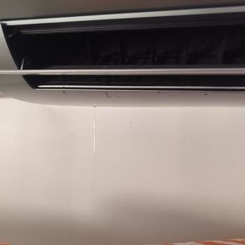 Arçelik Klimada Sürekli Su Akıtma Sorunu Ve Garanti Süresi Endişesi