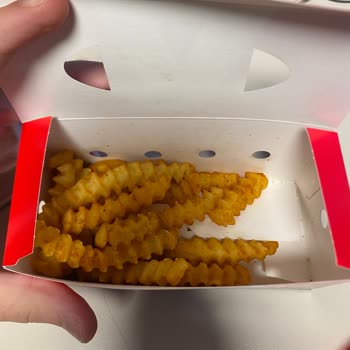 Siparişimde Yanlış Ürün Ve İletişim Sorunu Yaşadım