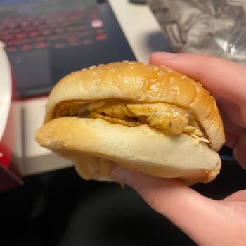 Siparişimde Yanlış Ürün Ve İletişim Sorunu Yaşadım